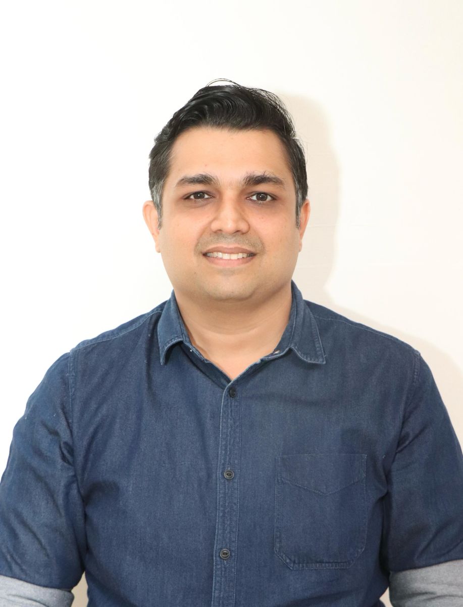 Dr. Ali Rishad